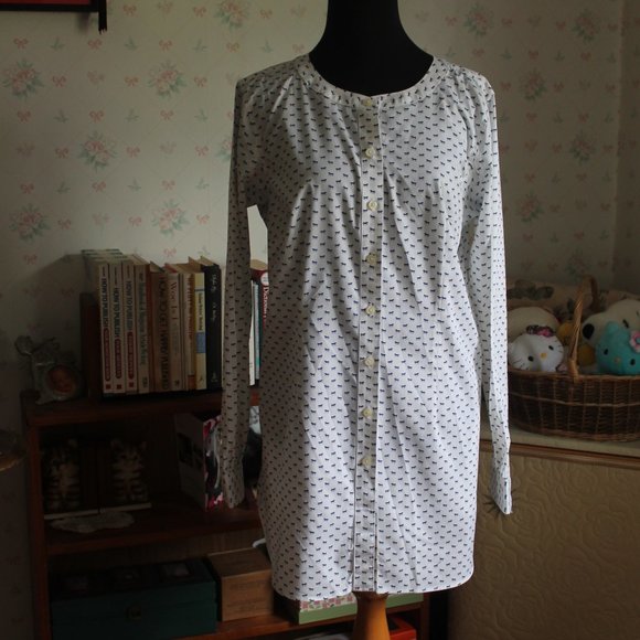 Duluth Trading Co Tops - Duluth Trading Co. Wrinklefighter Tunic, Equestrian Print, Small